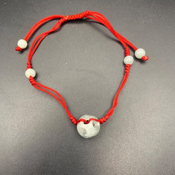 Lot of 3 Spiritual Beaded Bracelets Blue Jadeite Cats Eye Glass Wood Hamsa - Picture 4 of 8